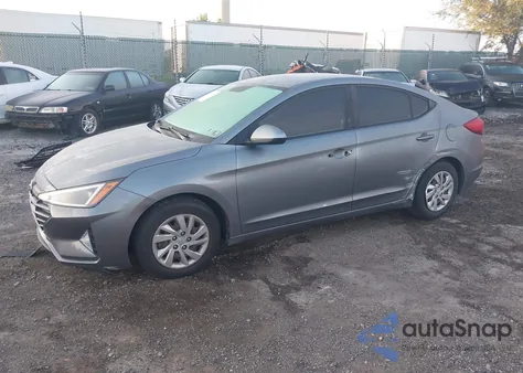 2019 Hyundai Elantra Se z USA, uszkodzony, nr VIN KMHD74LF1KU833673
